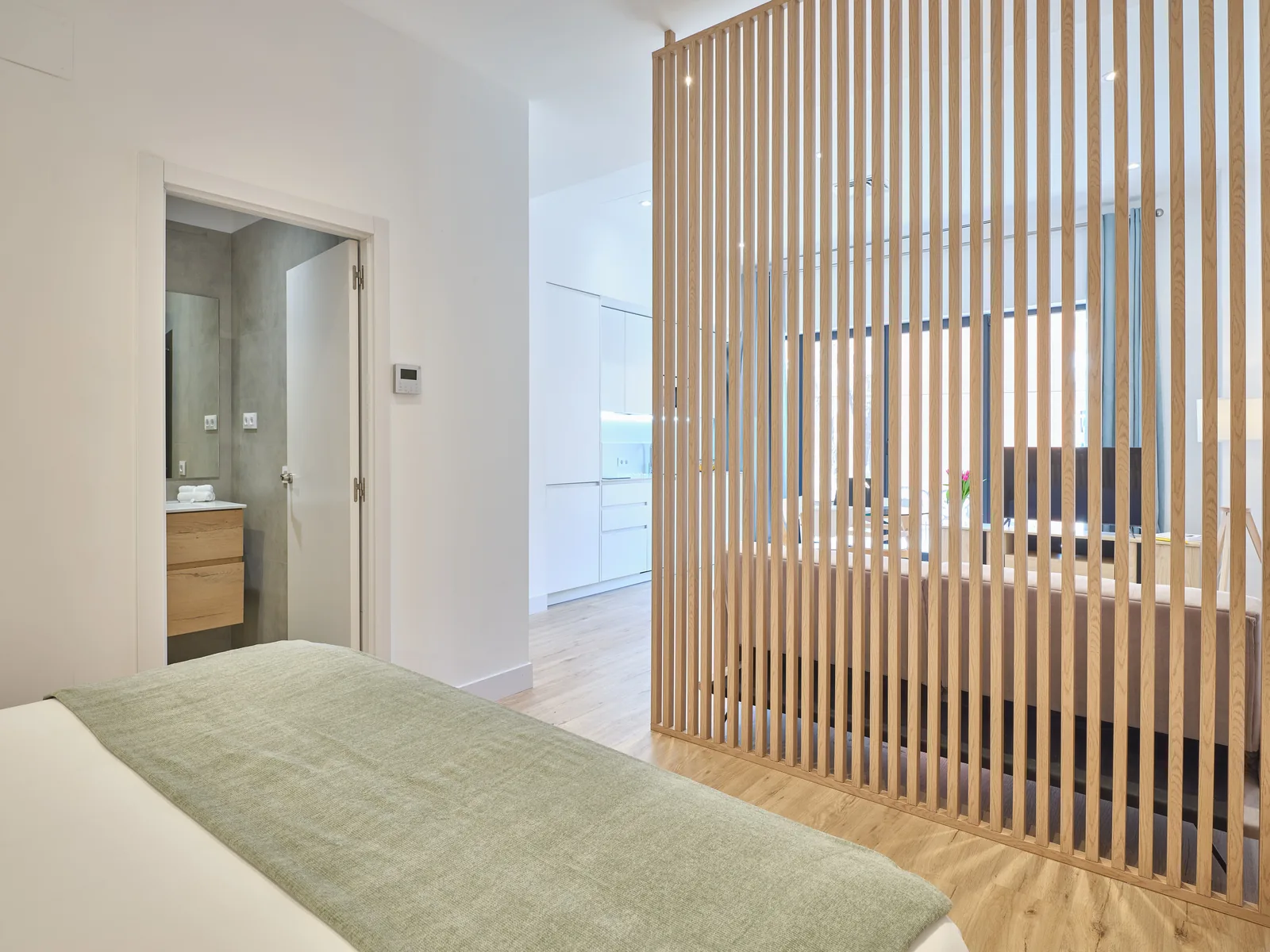 Matrimonial Suite — Layout between the bedroom, bathroom and living area, Paseo Suites Madrid